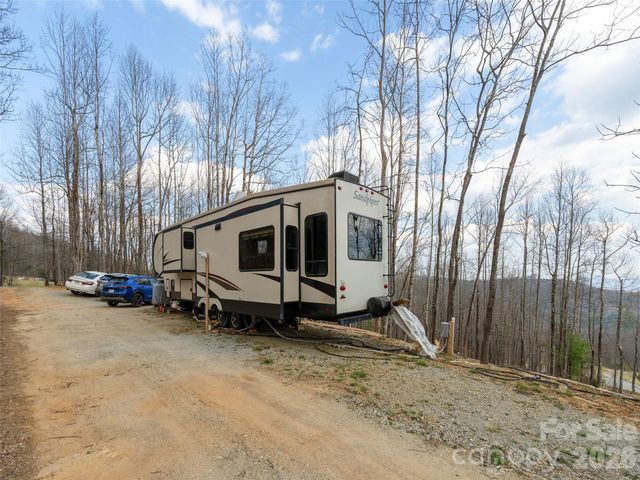 220 Simply Grateful Drive, Hendersonville, NC 28792