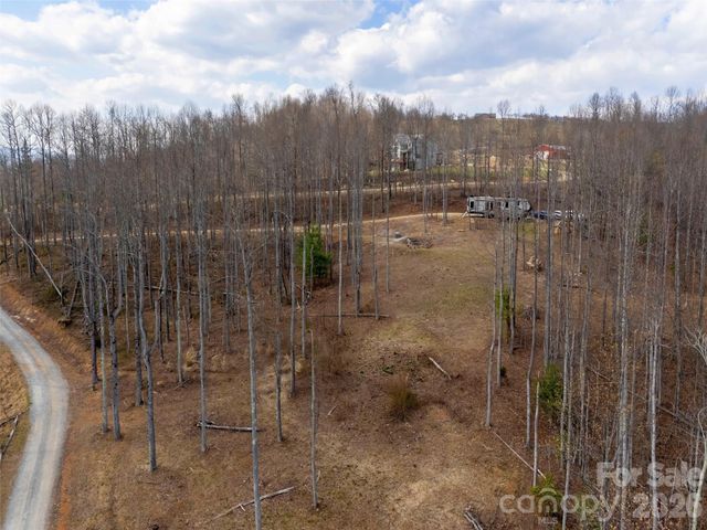 220 Simply Grateful Drive, Hendersonville, NC 28792