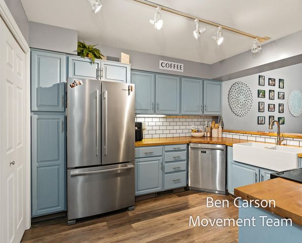 1180 W Norton Avenue K, Roosevelt Park City, MI 49441