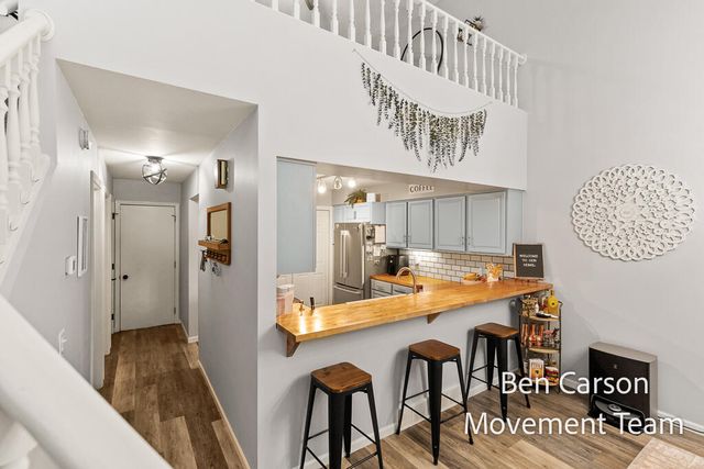 1180 W Norton Avenue K, Roosevelt Park City, MI 49441