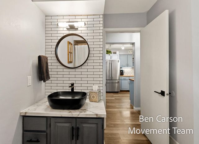 1180 W Norton Avenue K, Roosevelt Park City, MI 49441