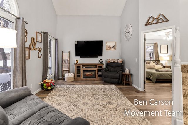 1180 W Norton Avenue K, Roosevelt Park City, MI 49441