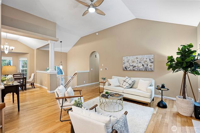 1108 Neah Drive, Fox Island, WA 98333