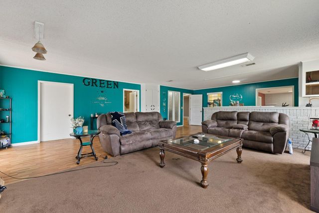 113 Tanglewood Dr., Hattiesburg, MS 39402