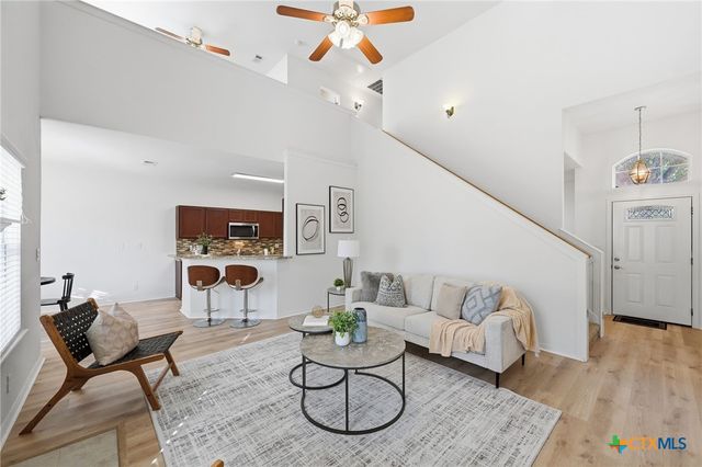12406 Ashley Place, San Antonio, TX 78247