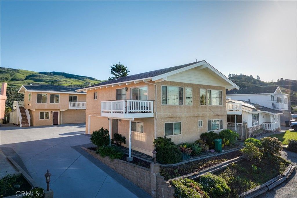 Image 35 of property listing at 2023 Circle, Cayucos, CA 93430