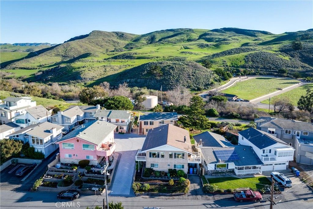 Image 44 of property listing at 2023 Circle, Cayucos, CA 93430