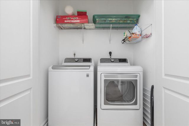 207 KINTYRE LN, Stephens City, VA 22655