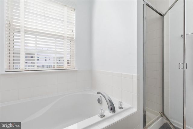 207 KINTYRE LN, Stephens City, VA 22655