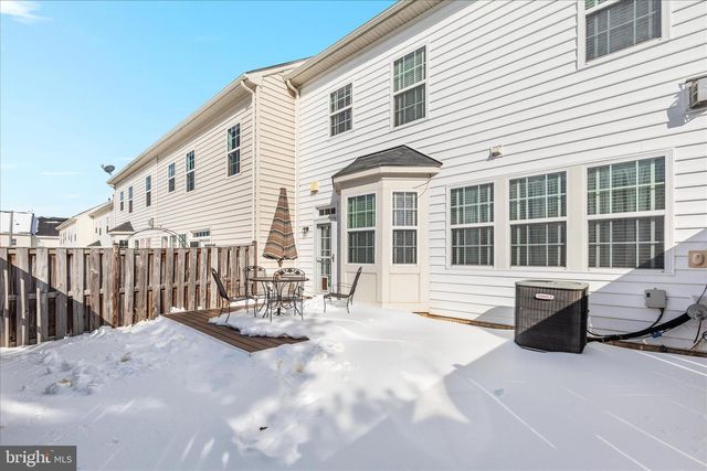 207 KINTYRE LN, Stephens City, VA 22655