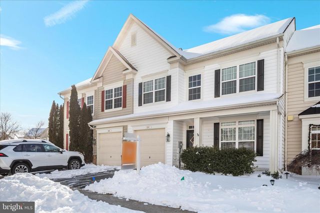 207 KINTYRE LN, Stephens City, VA 22655