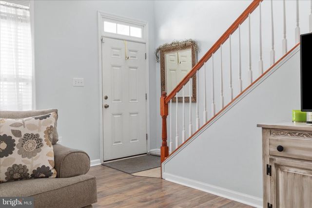 207 KINTYRE LN, Stephens City, VA 22655