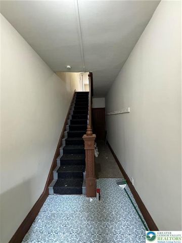 1503 Washington Street 2, Wilson Boro, PA 18042