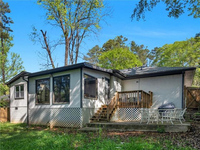2903 Monterey Drive, Decatur, GA 30032