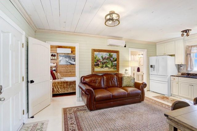 8407 INTERBAY BOULEVARD, Tampa, FL 33616