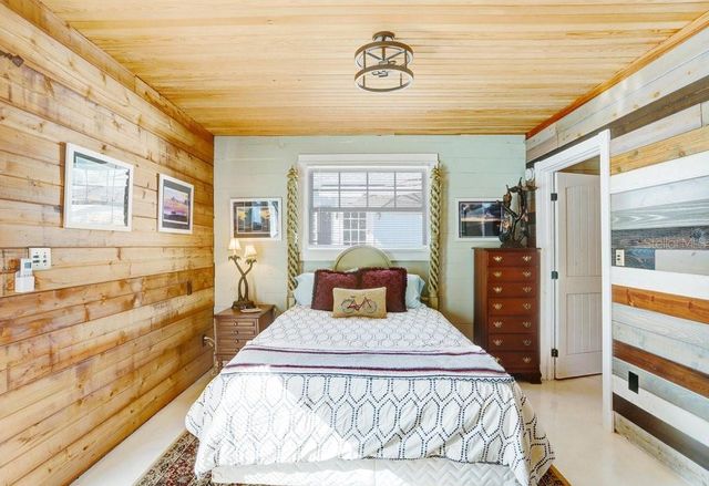 8407 INTERBAY BOULEVARD, Tampa, FL 33616