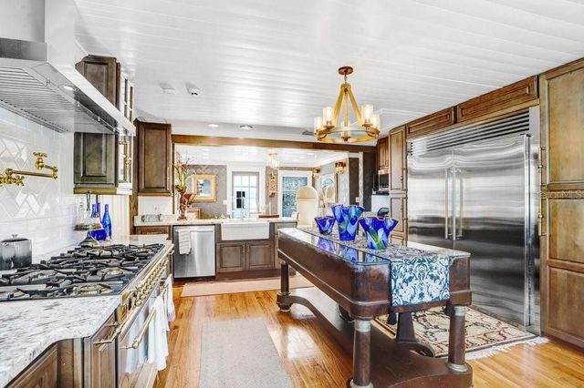 8407 INTERBAY BOULEVARD, Tampa, FL 33616