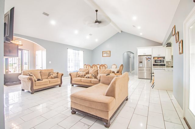 7710 County Rd 5800, Shallowater, TX 79363