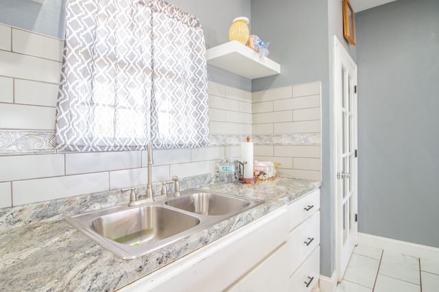 7710 County Rd 5800, Shallowater, TX 79363