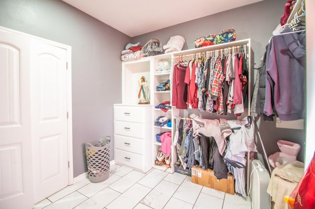 7710 County Rd 5800, Shallowater, TX 79363