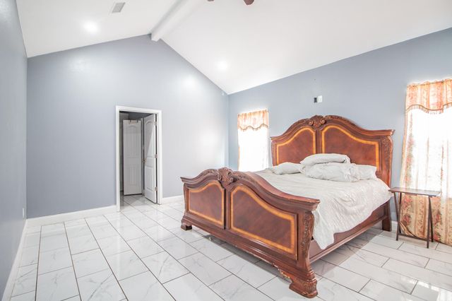 7710 County Rd 5800, Shallowater, TX 79363