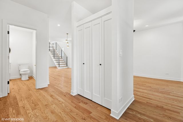2839 N Christiana Avenue, Chicago, IL 60618