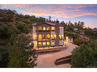 7065 Kiowa Rd, Larkspur, CO 80118