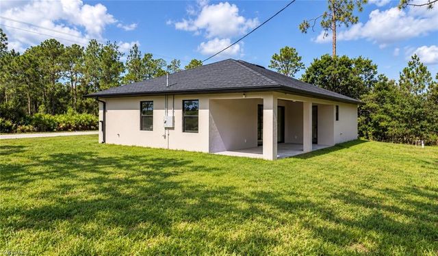3207 E 10th ST, Lehigh Acres, FL 33972