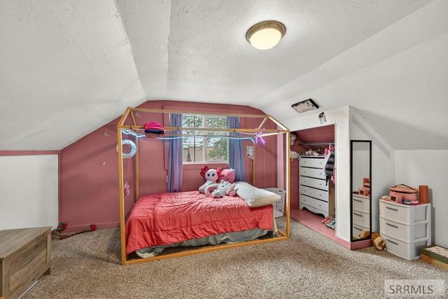 40 W 3rd N, St Anthony, ID 83445