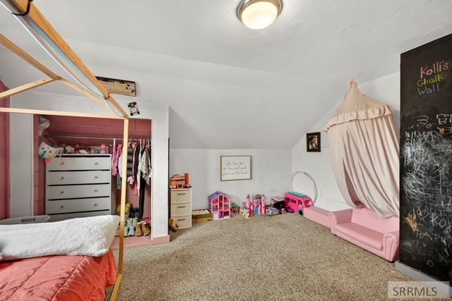 40 W 3rd N, St Anthony, ID 83445