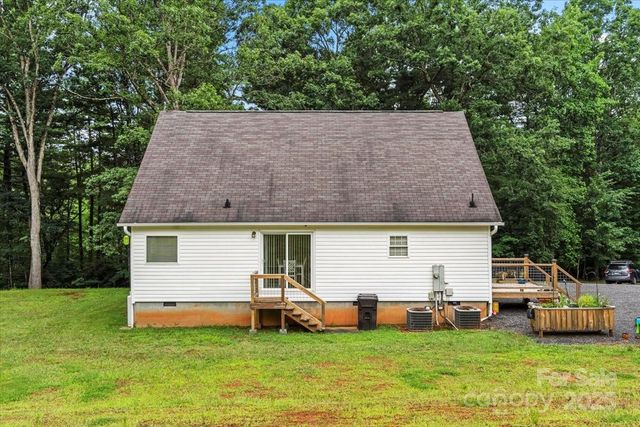 1764 Tomlinson Loop, Connelly Springs, NC 28612