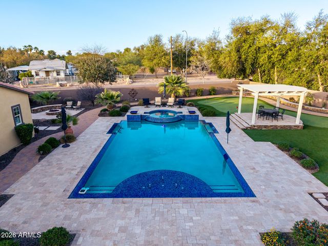 1566 E AQUARIUS Place, Chandler, AZ 85249