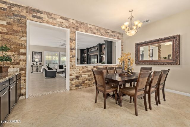 1566 E AQUARIUS Place, Chandler, AZ 85249