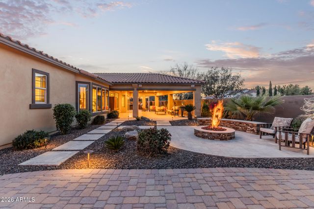 1566 E AQUARIUS Place, Chandler, AZ 85249