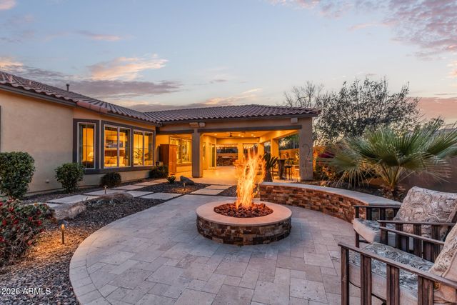 1566 E AQUARIUS Place, Chandler, AZ 85249