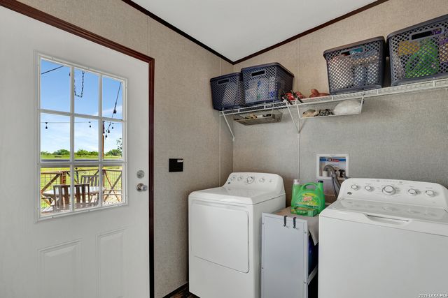 2007 LEISSNER SCHOOL RD, Seguin, TX 78155