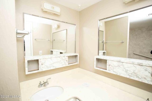 7550 E 38th Street, Tucson, AZ 85730