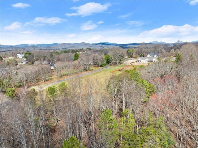 95 Cloudland Park Road, Dahlonega, GA 30533