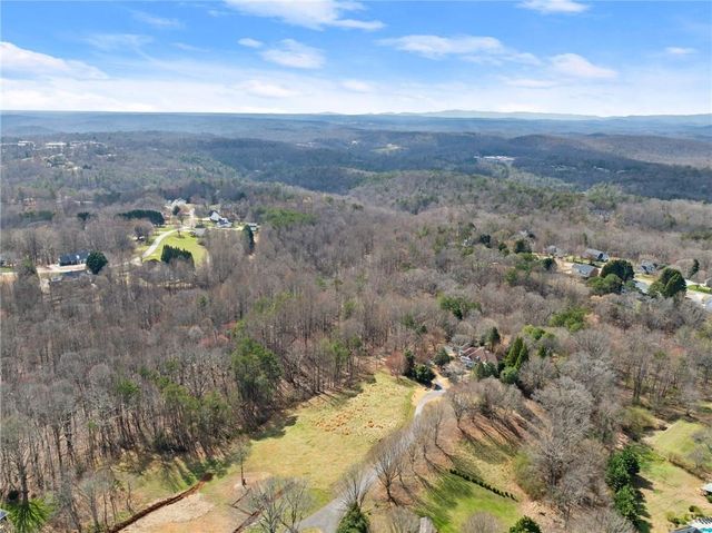 95 Cloudland Park Road, Dahlonega, GA 30533