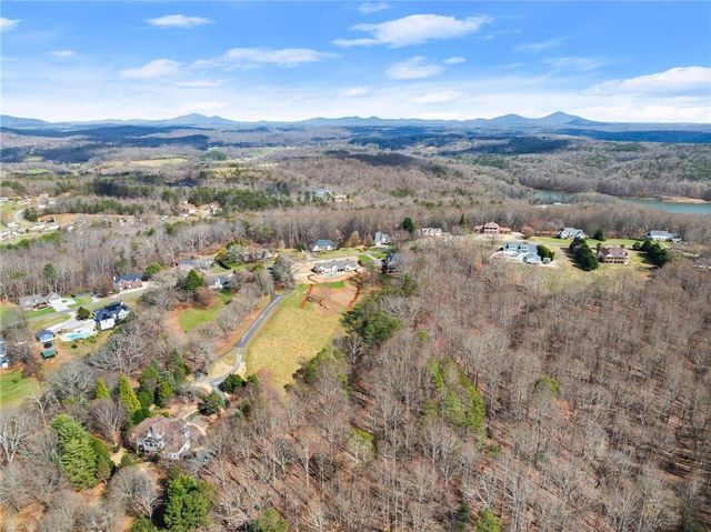 95 Cloudland Park Road, Dahlonega, GA 30533