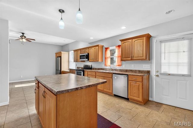 217 S 2nd Street, Caseyville, IL 62232