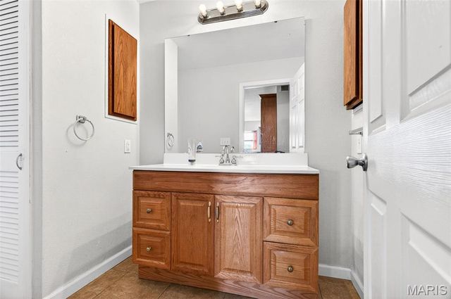 217 S 2nd Street, Caseyville, IL 62232