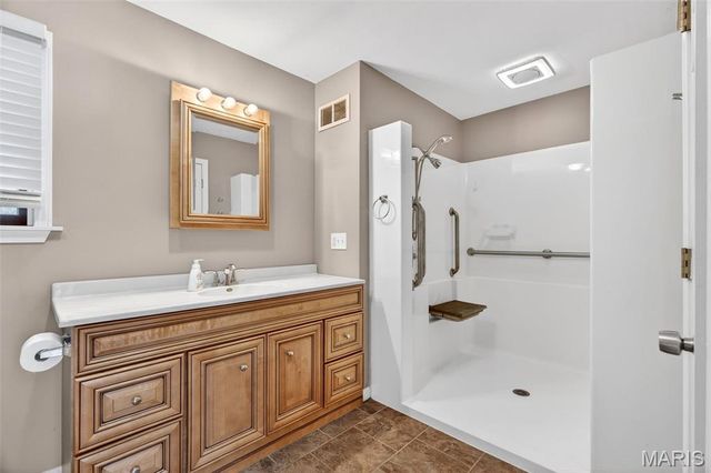 217 S 2nd Street, Caseyville, IL 62232