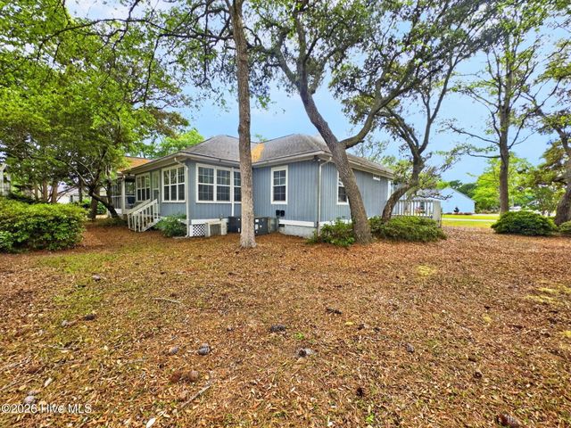1734 Sandalwood Drive SW, Ocean Isle Beach, NC 28469