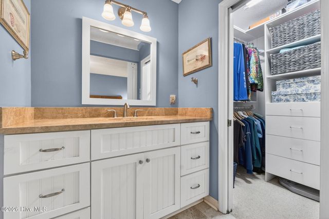 1734 Sandalwood Drive SW, Ocean Isle Beach, NC 28469