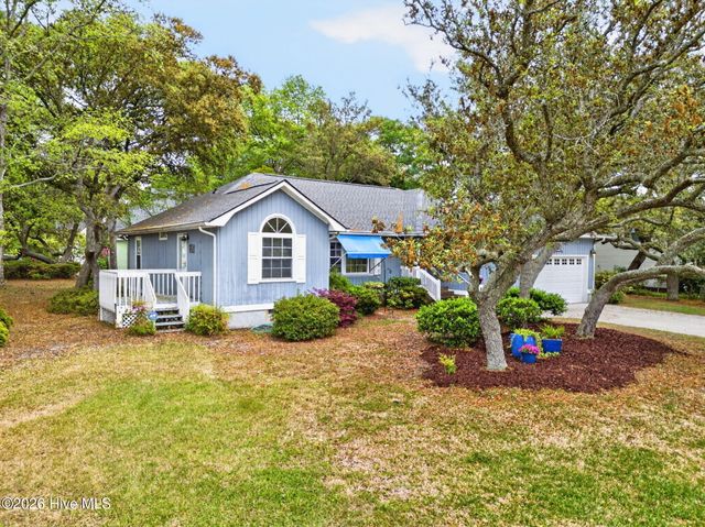 1734 Sandalwood Drive SW, Ocean Isle Beach, NC 28469