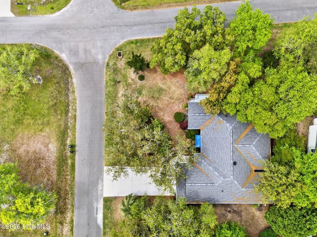 1734 Sandalwood Drive SW, Ocean Isle Beach, NC 28469