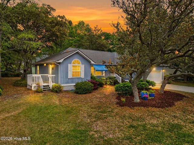 1734 Sandalwood Drive SW, Ocean Isle Beach, NC 28469