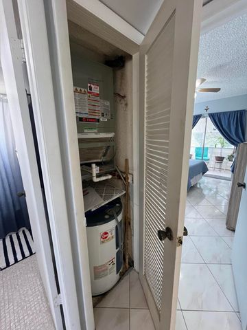 897 Flanders S 897, Delray Beach, FL 33484