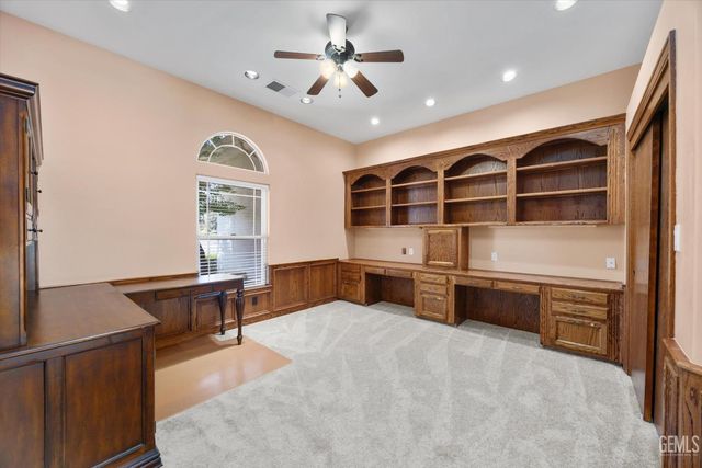 11101 Torbay Drive, Bakersfield, CA 93311